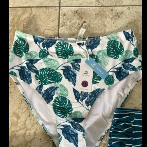 🎃3/$10 SALE🎃Bikini Bottoms Bundle 4 Pairs (3 size xl & 1 size large) All New - Picture 3 of 5